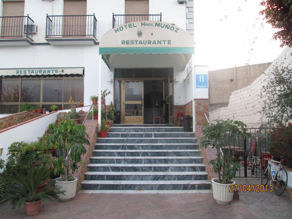 Munoz Hotel *